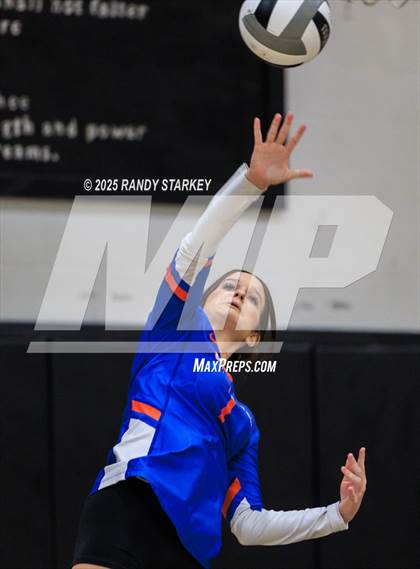 Thumbnail 1 in JV: Cape Coral @ Mariner photogallery.