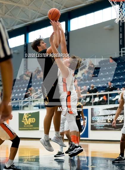 Thumbnail 3 in Karnes City vs Yorktown (Goliad Tournament) photogallery.