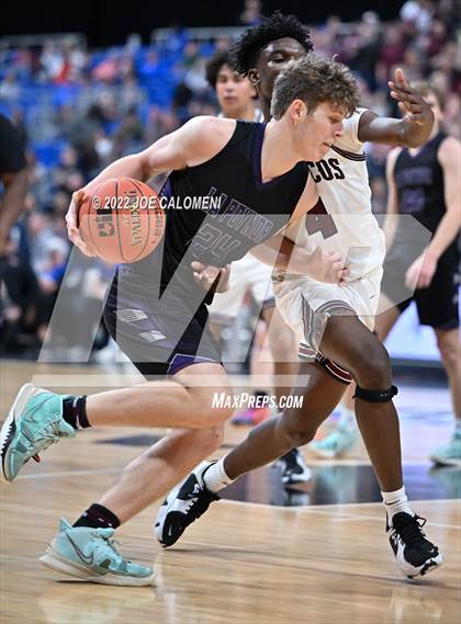 Thumbnail 3 in Clarendon vs LaPoyner (UIL 2A State Semifinal) photogallery.