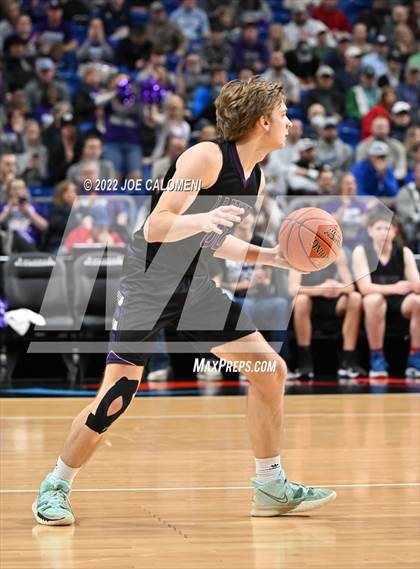 Thumbnail 3 in Clarendon vs LaPoyner (UIL 2A State Semifinal) photogallery.