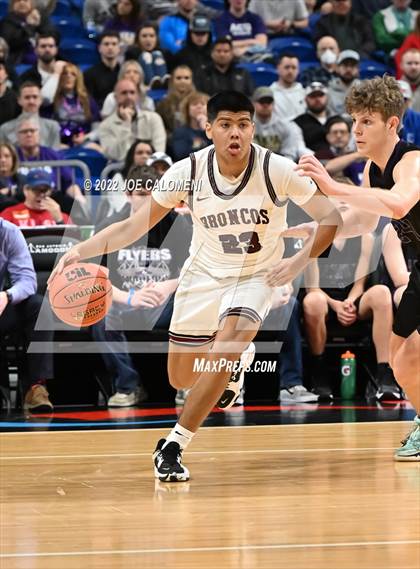 Thumbnail 2 in Clarendon vs LaPoyner (UIL 2A State Semifinal) photogallery.