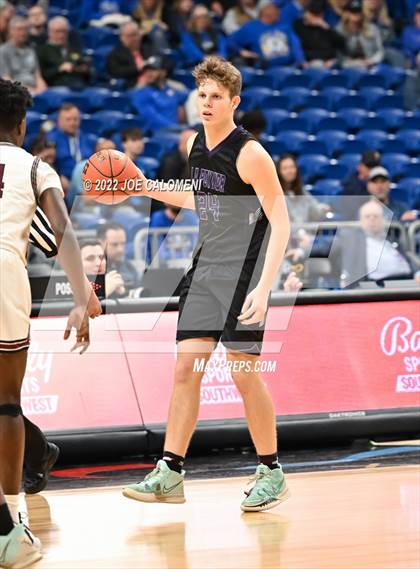 Thumbnail 2 in Clarendon vs LaPoyner (UIL 2A State Semifinal) photogallery.