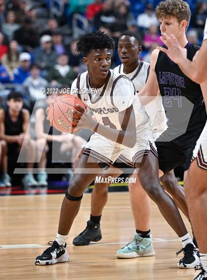 Thumbnail 3 in Clarendon vs LaPoyner (UIL 2A State Semifinal) photogallery.