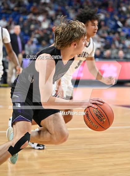 Thumbnail 1 in Clarendon vs LaPoyner (UIL 2A State Semifinal) photogallery.