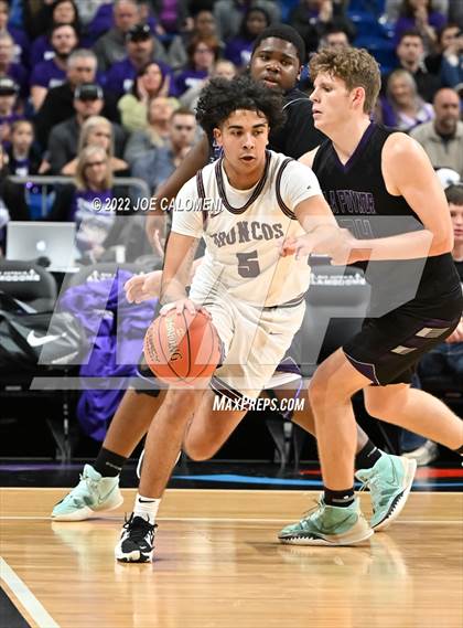Thumbnail 1 in Clarendon vs LaPoyner (UIL 2A State Semifinal) photogallery.
