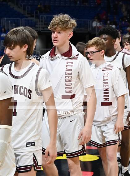 Thumbnail 2 in Clarendon vs LaPoyner (UIL 2A State Semifinal) photogallery.