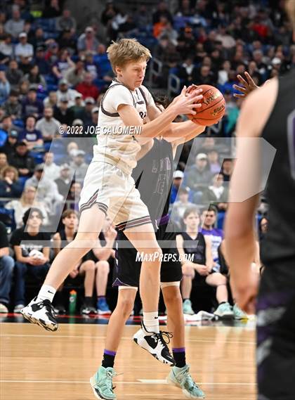 Thumbnail 3 in Clarendon vs LaPoyner (UIL 2A State Semifinal) photogallery.