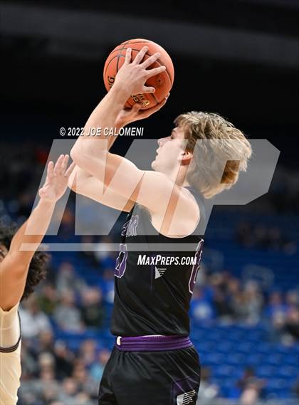 Thumbnail 2 in Clarendon vs LaPoyner (UIL 2A State Semifinal) photogallery.
