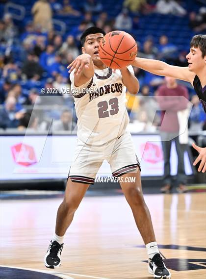 Thumbnail 3 in Clarendon vs LaPoyner (UIL 2A State Semifinal) photogallery.