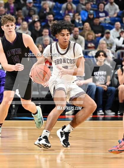 Thumbnail 3 in Clarendon vs LaPoyner (UIL 2A State Semifinal) photogallery.