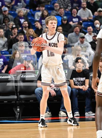 Thumbnail 2 in Clarendon vs LaPoyner (UIL 2A State Semifinal) photogallery.