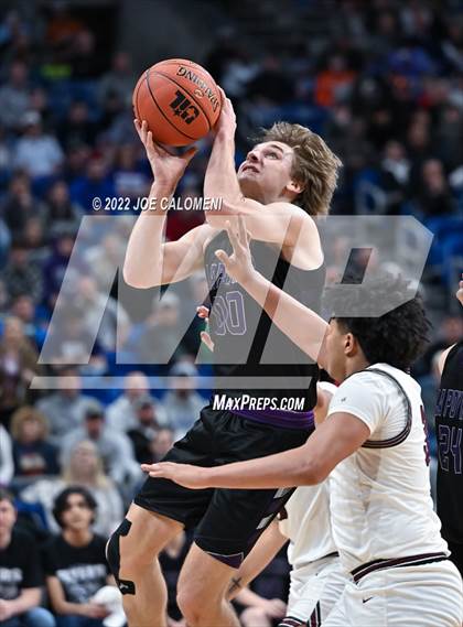 Thumbnail 1 in Clarendon vs LaPoyner (UIL 2A State Semifinal) photogallery.