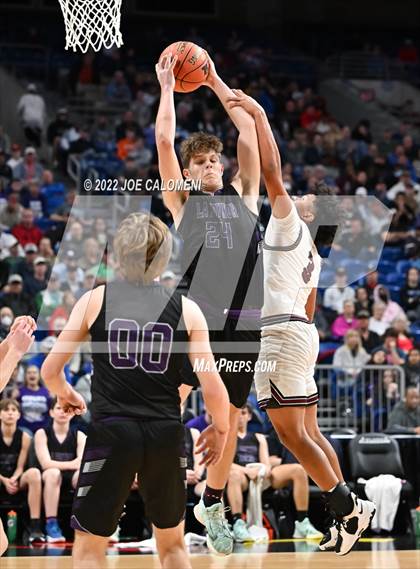 Thumbnail 1 in Clarendon vs LaPoyner (UIL 2A State Semifinal) photogallery.