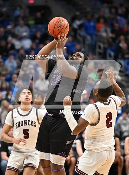 Thumbnail 1 in Clarendon vs LaPoyner (UIL 2A State Semifinal) photogallery.