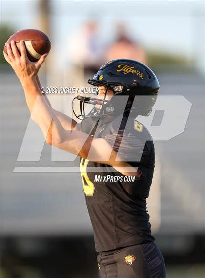 Thumbnail 2 in Pea Ridge @ Prairie Grove photogallery.