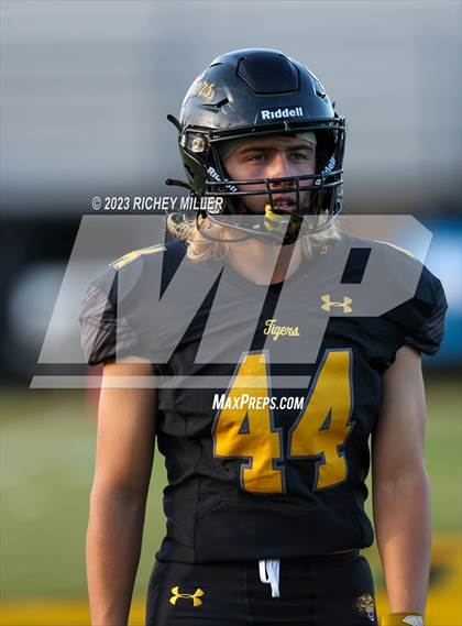 Thumbnail 2 in Pea Ridge @ Prairie Grove photogallery.