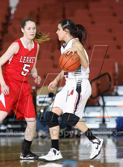 Thumbnail 2 in Whitharral vs. Leakey (UIL 1A Semifinal) photogallery.