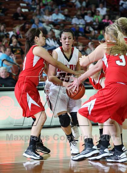 Thumbnail 3 in Whitharral vs. Leakey (UIL 1A Semifinal) photogallery.