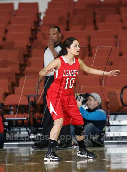 Thumbnail 3 in Whitharral vs. Leakey (UIL 1A Semifinal) photogallery.