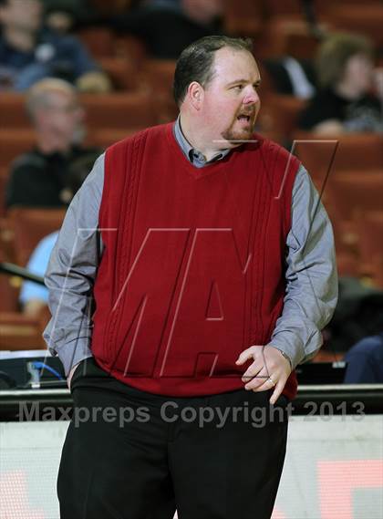 Thumbnail 2 in Whitharral vs. Leakey (UIL 1A Semifinal) photogallery.