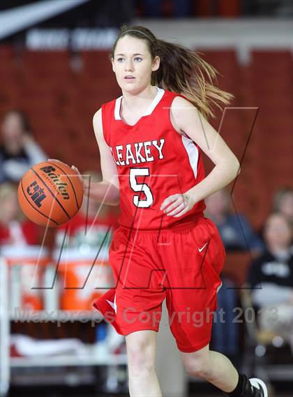 Thumbnail 2 in Whitharral vs. Leakey (UIL 1A Semifinal) photogallery.