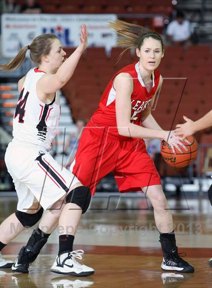 Thumbnail 1 in Whitharral vs. Leakey (UIL 1A Semifinal) photogallery.