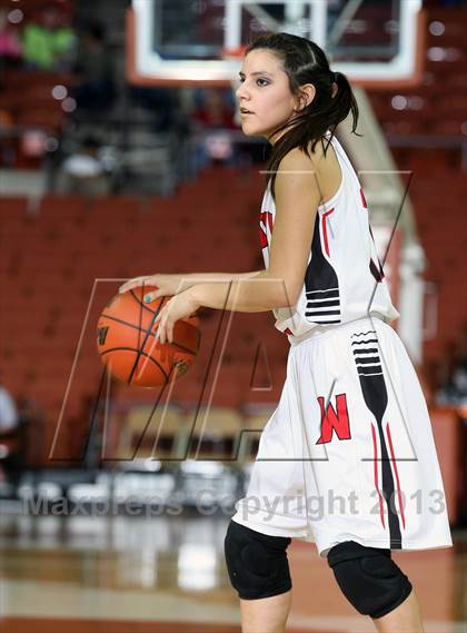 Thumbnail 2 in Whitharral vs. Leakey (UIL 1A Semifinal) photogallery.