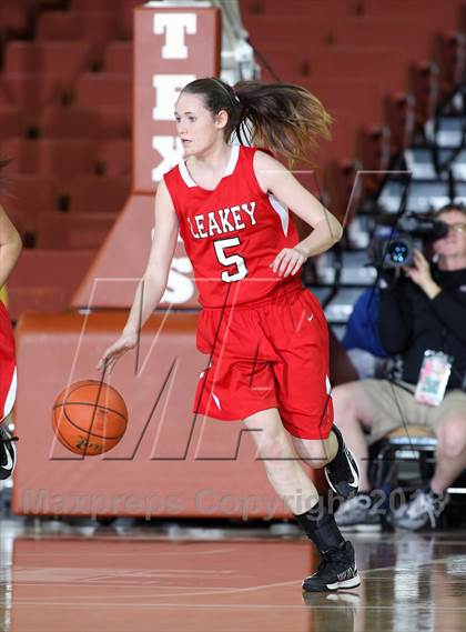 Thumbnail 2 in Whitharral vs. Leakey (UIL 1A Semifinal) photogallery.