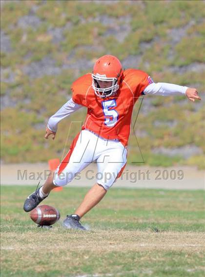 Thumbnail 1 in Crawford @ Clairemont photogallery.