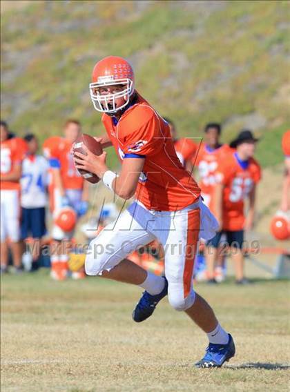 Thumbnail 1 in Crawford @ Clairemont photogallery.