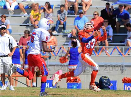 Thumbnail 1 in Crawford @ Clairemont photogallery.
