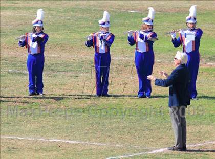 Thumbnail 3 in Crawford @ Clairemont photogallery.