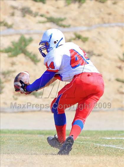 Thumbnail 1 in Crawford @ Clairemont photogallery.