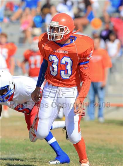 Thumbnail 1 in Crawford @ Clairemont photogallery.