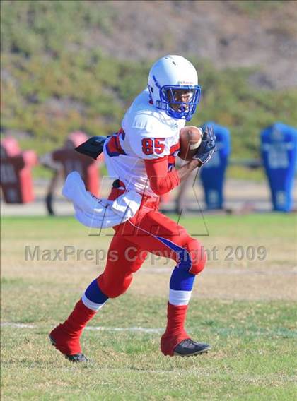 Thumbnail 3 in Crawford @ Clairemont photogallery.
