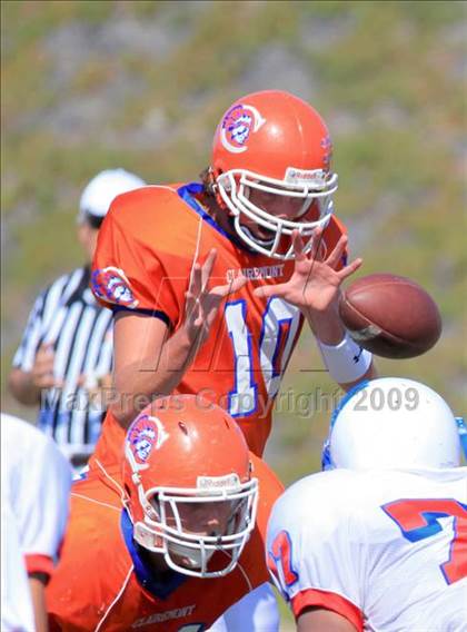 Thumbnail 3 in Crawford @ Clairemont photogallery.