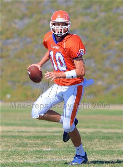 Thumbnail 3 in Crawford @ Clairemont photogallery.