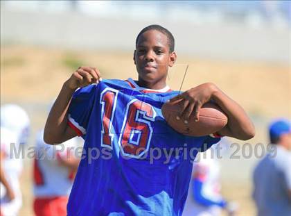 Thumbnail 1 in Crawford @ Clairemont photogallery.