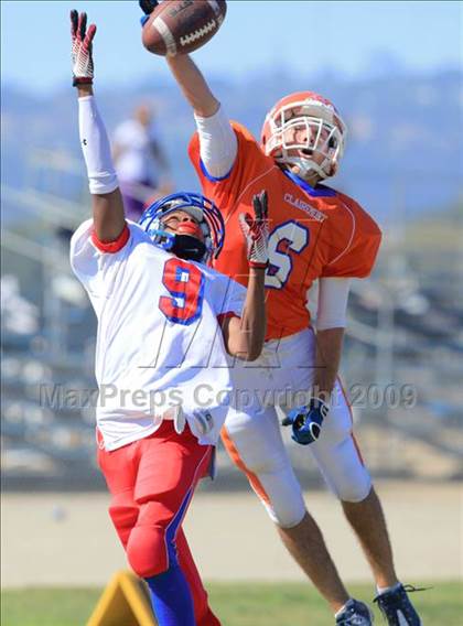 Thumbnail 2 in Crawford @ Clairemont photogallery.