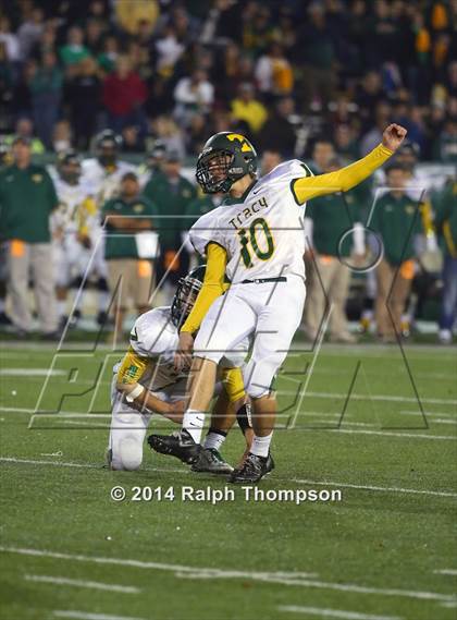 Thumbnail 1 in Tracy vs. Folsom (CIF SJS D-1 Final) photogallery.
