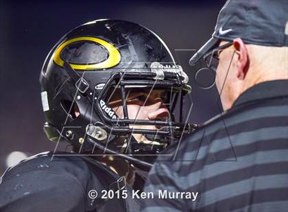 Thumbnail 2 in Klein Collins vs. Klein Oak photogallery.