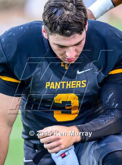 Thumbnail 2 in Klein Collins vs. Klein Oak photogallery.
