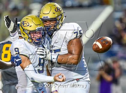 Thumbnail 2 in Klein Collins vs. Klein Oak photogallery.