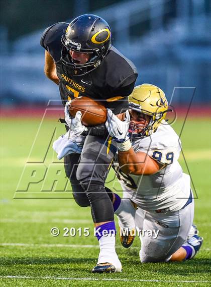 Thumbnail 2 in Klein Collins vs. Klein Oak photogallery.