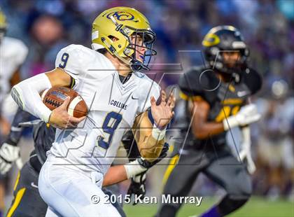 Thumbnail 3 in Klein Collins vs. Klein Oak photogallery.