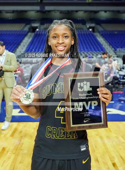Thumbnail 1 in Summer Creek vs. Cedar Hill (UIL 6A Basketball Division I Final Medal Ceremony) photogallery.
