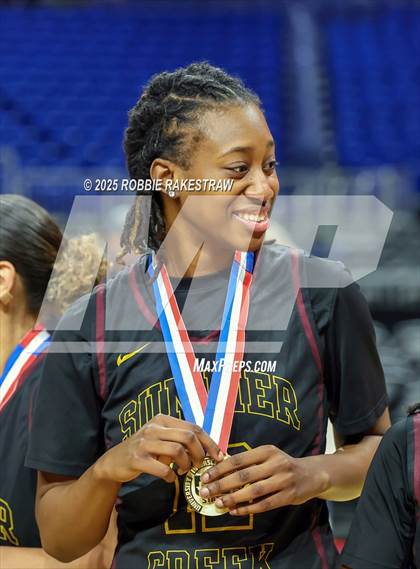 Thumbnail 1 in Summer Creek vs. Cedar Hill (UIL 6A Basketball Division I Final Medal Ceremony) photogallery.