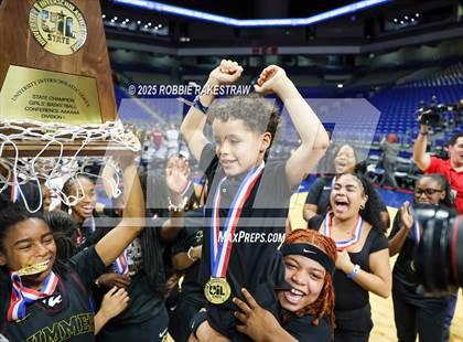 Thumbnail 1 in Summer Creek vs. Cedar Hill (UIL 6A Basketball Division I Final Medal Ceremony) photogallery.