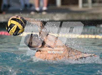 Thumbnail 1 in Esperanza @ Villa Park photogallery.
