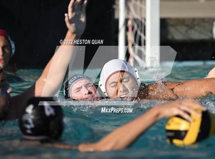 Thumbnail 1 in Esperanza @ Villa Park photogallery.